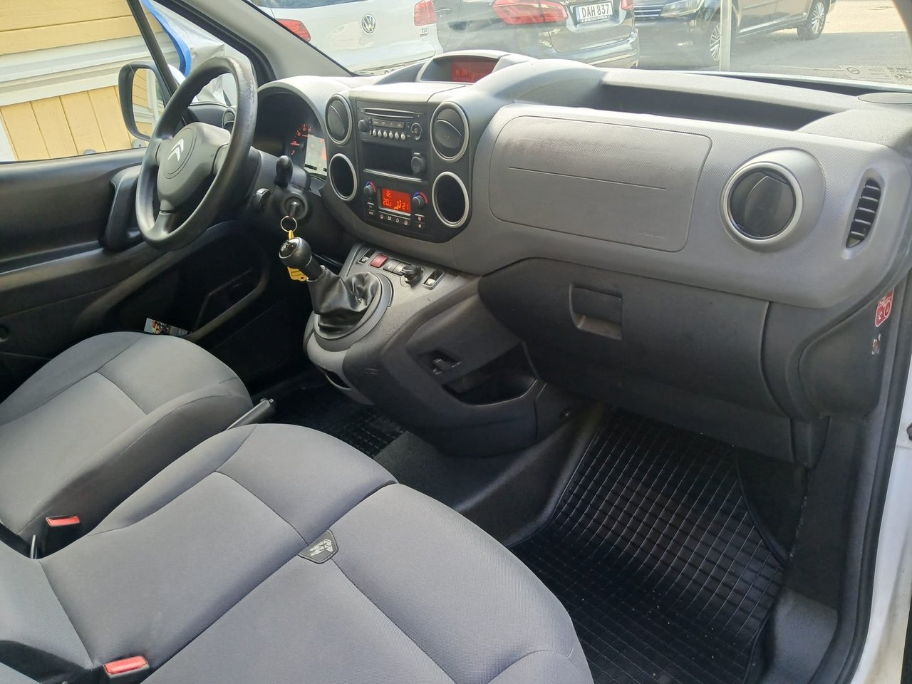 Citroen Berlingo 1,6 Diesel 90hp 2014, bild 4/10