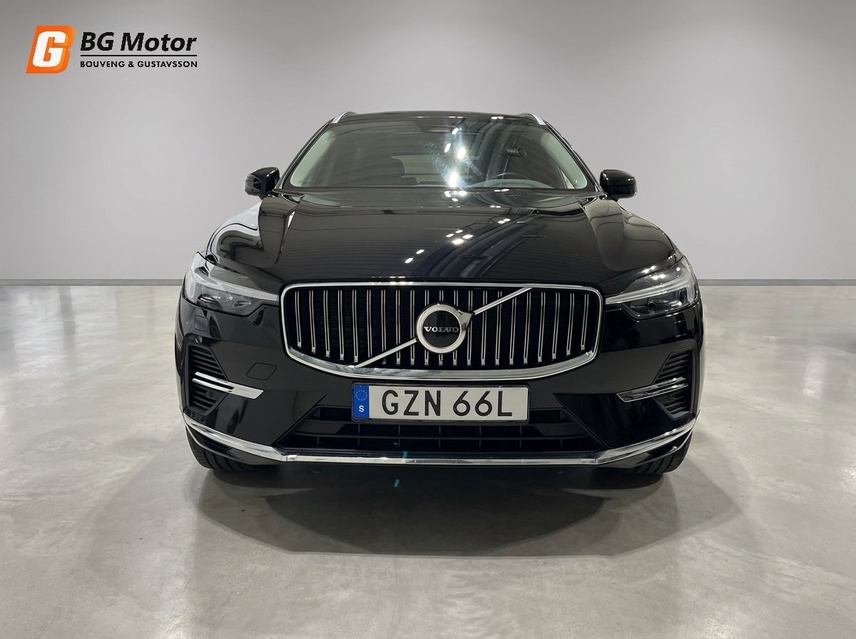 Volvo XC60 T6 Core 2023, bild 2/10