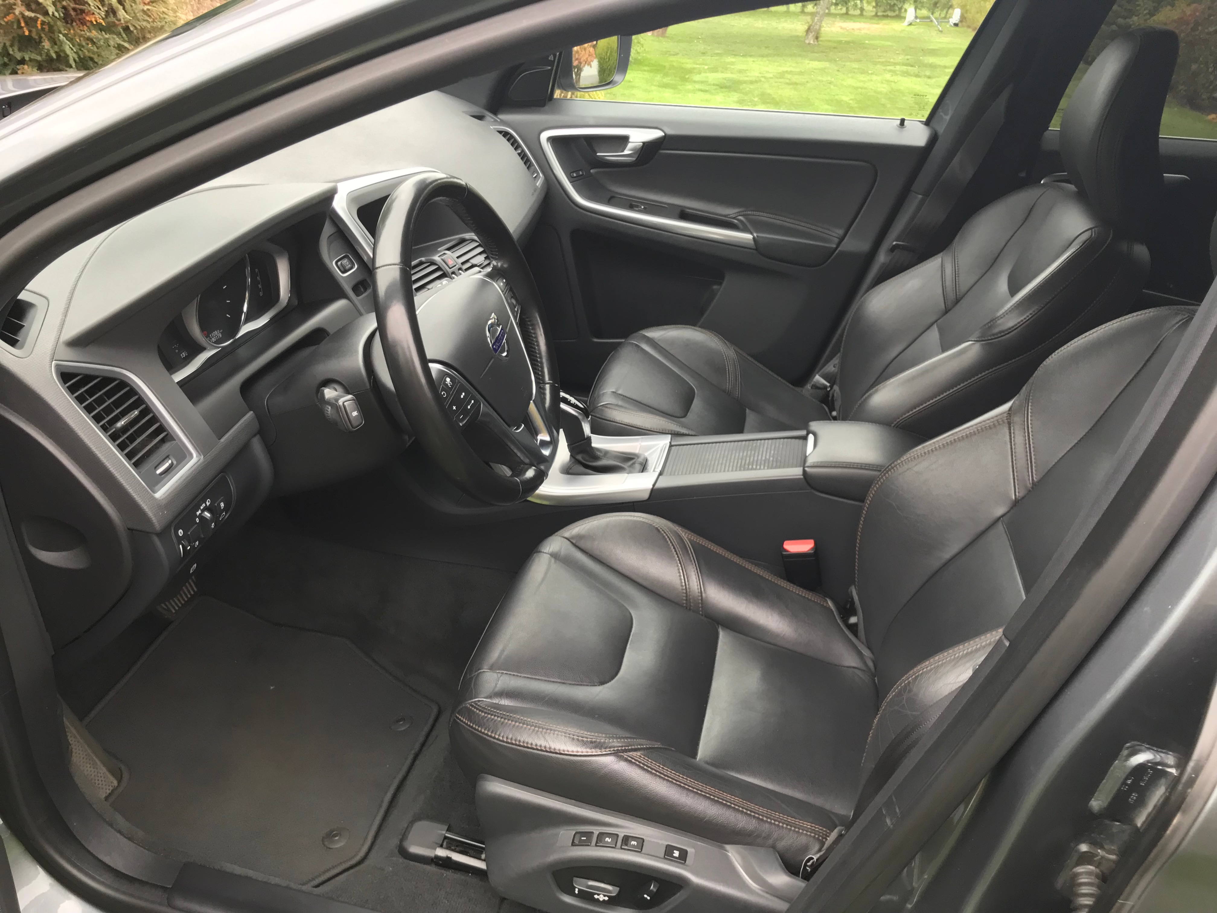 Volvo XC60 D4 Geartronic 2017, bild 3/8