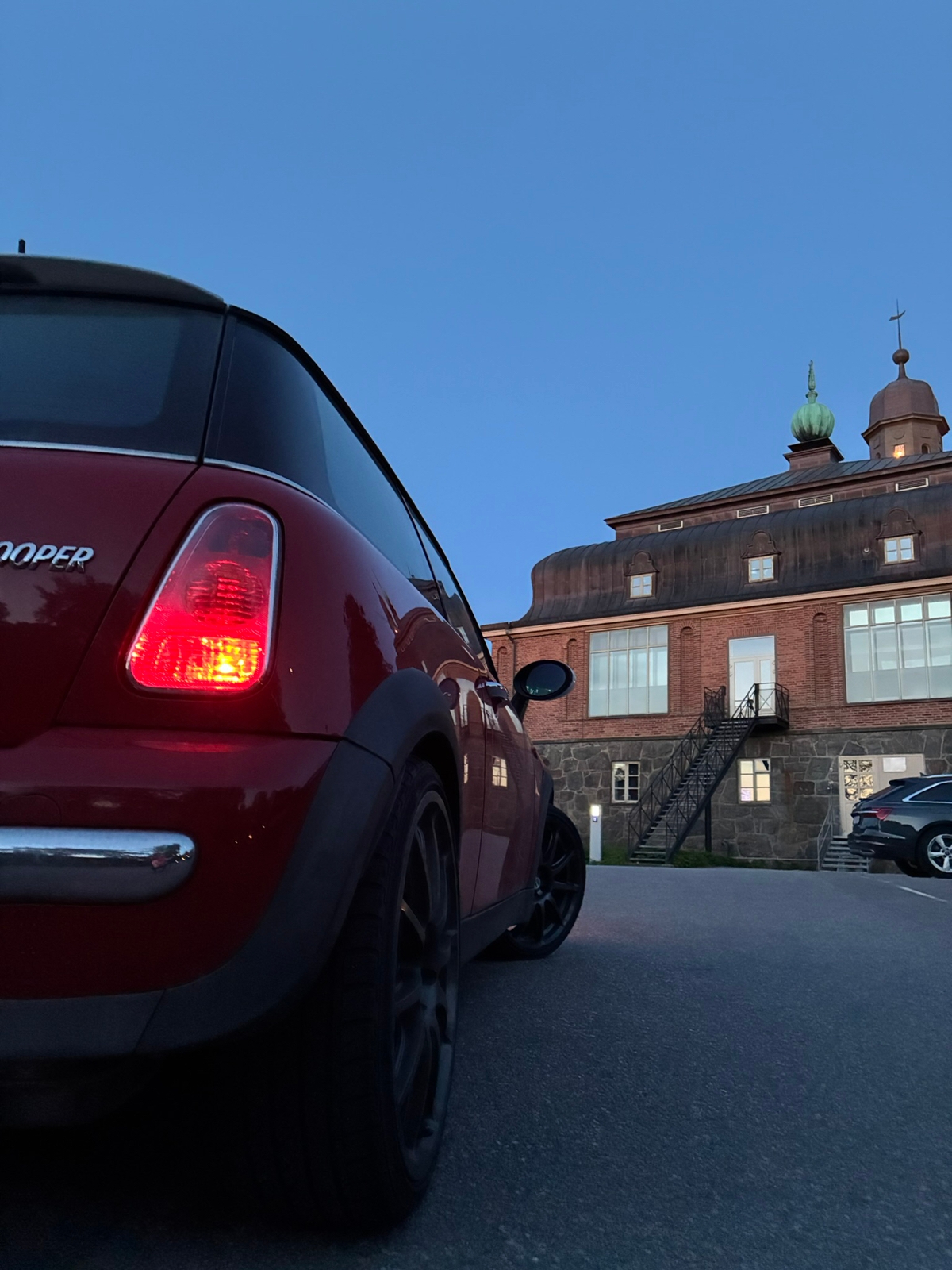 MINI Cooper Manuell 2003, bild 4/5