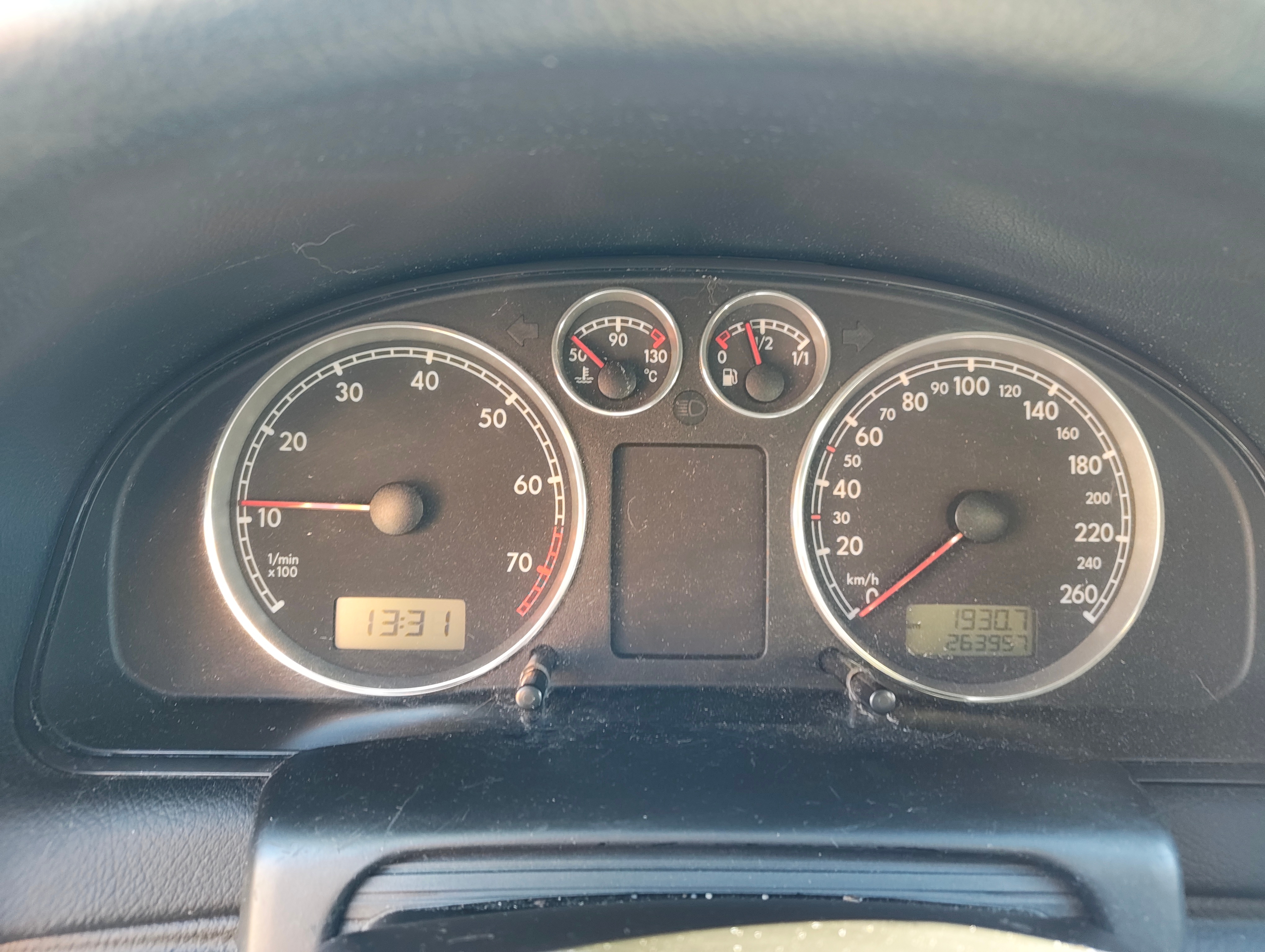 Volkswagen Passat Variant 1.8 T Manuell 2004, bild 7/10