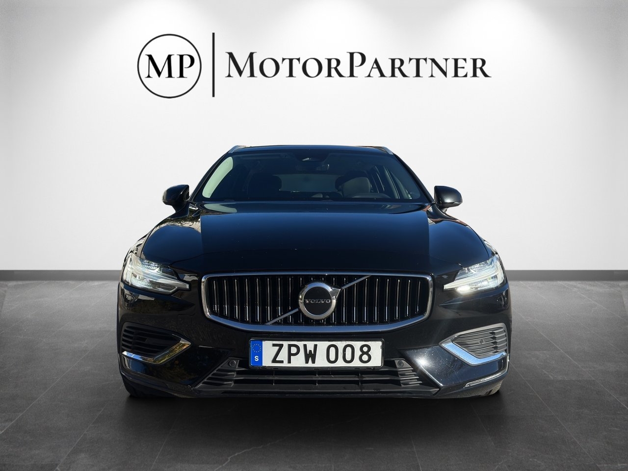 Volvo V60 Recharge T6 AWD Skinnklädsel 2023, bild 3/10