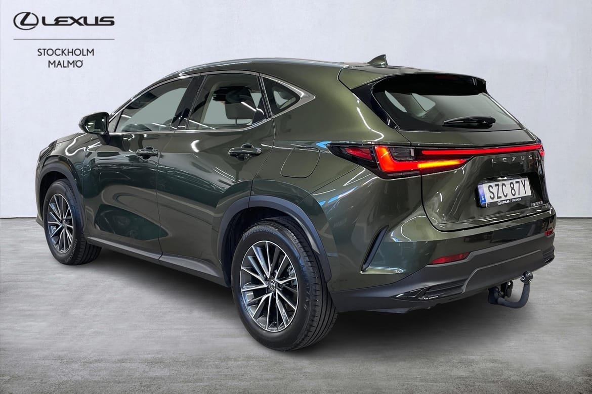 Lexus NX 350h Comfort 242hk Drag P-värm 2025, bild 2/10