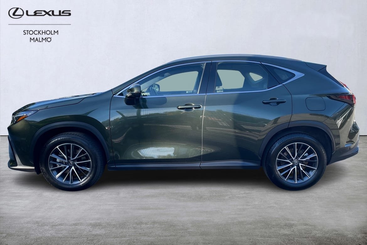 Lexus NX 350h Comfort 242hk Drag P-värm 2025, bild 3/10