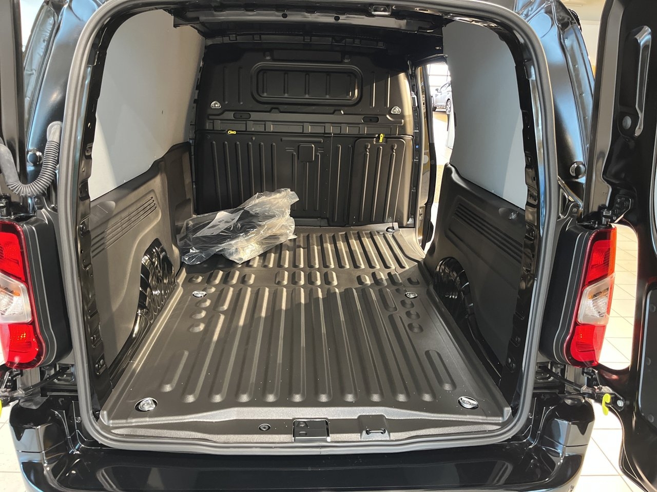 Peugeot Partner 2026, bild 7/10