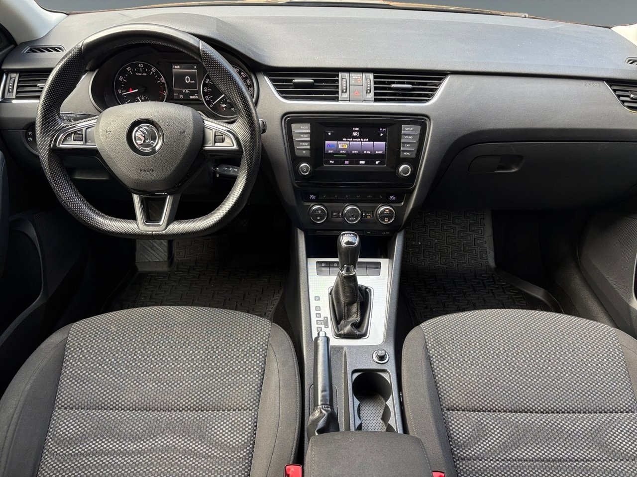 Skoda Octavia 2015, bild 2/10