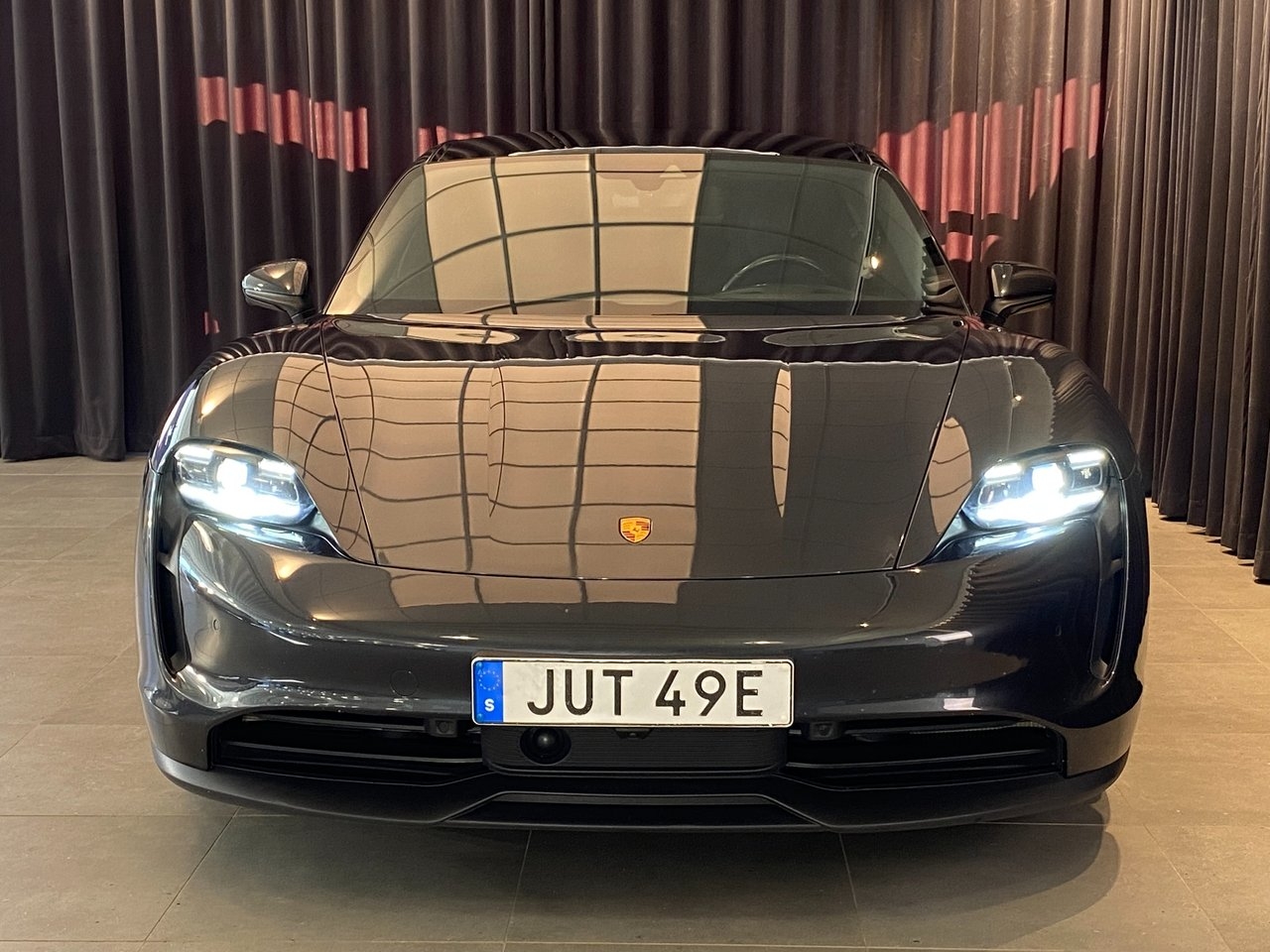 Porsche Taycan 2022, bild 4/10