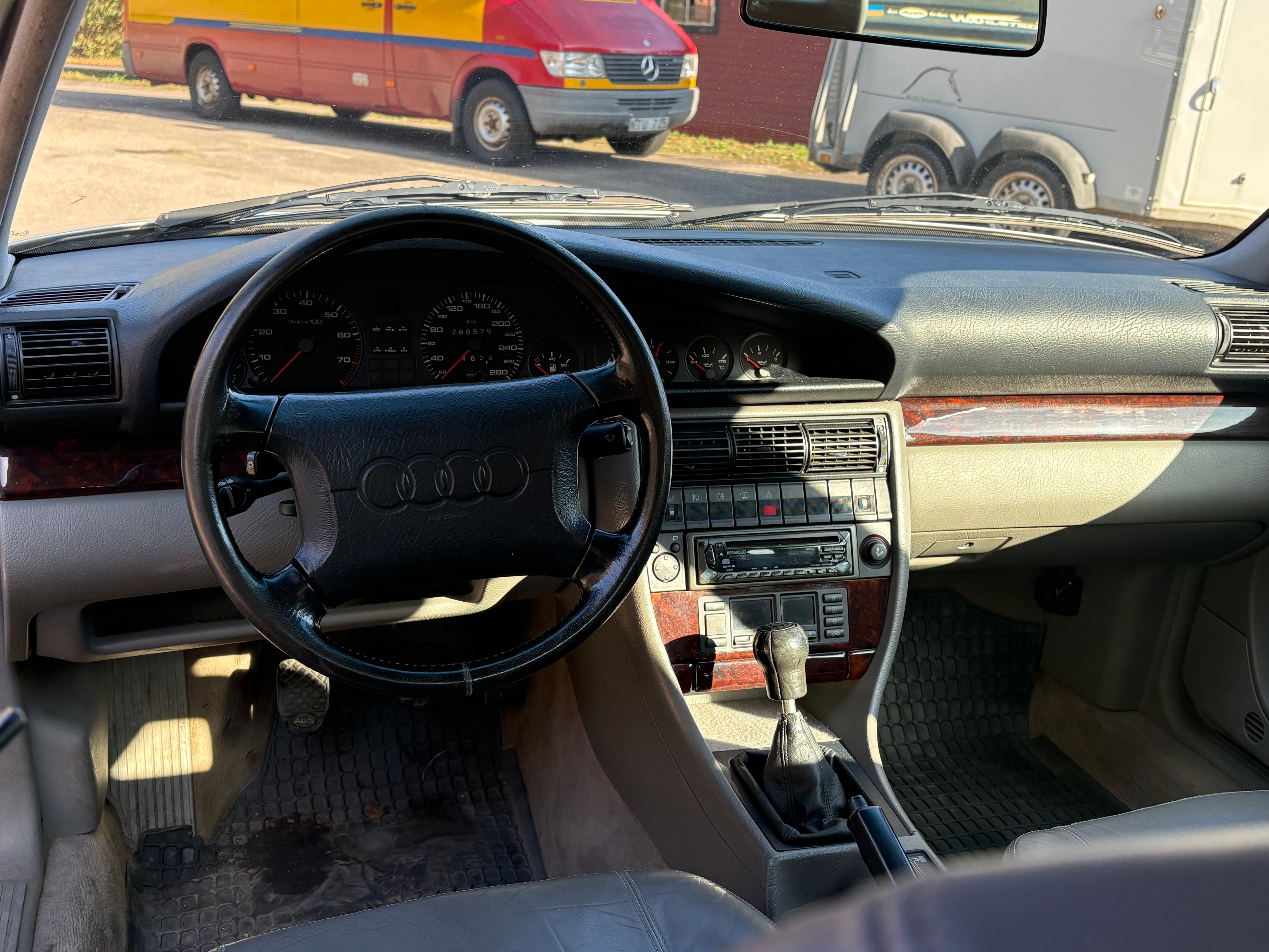 Audi 100 2.6 V6 quattro Manuell 1994, bild 4/4
