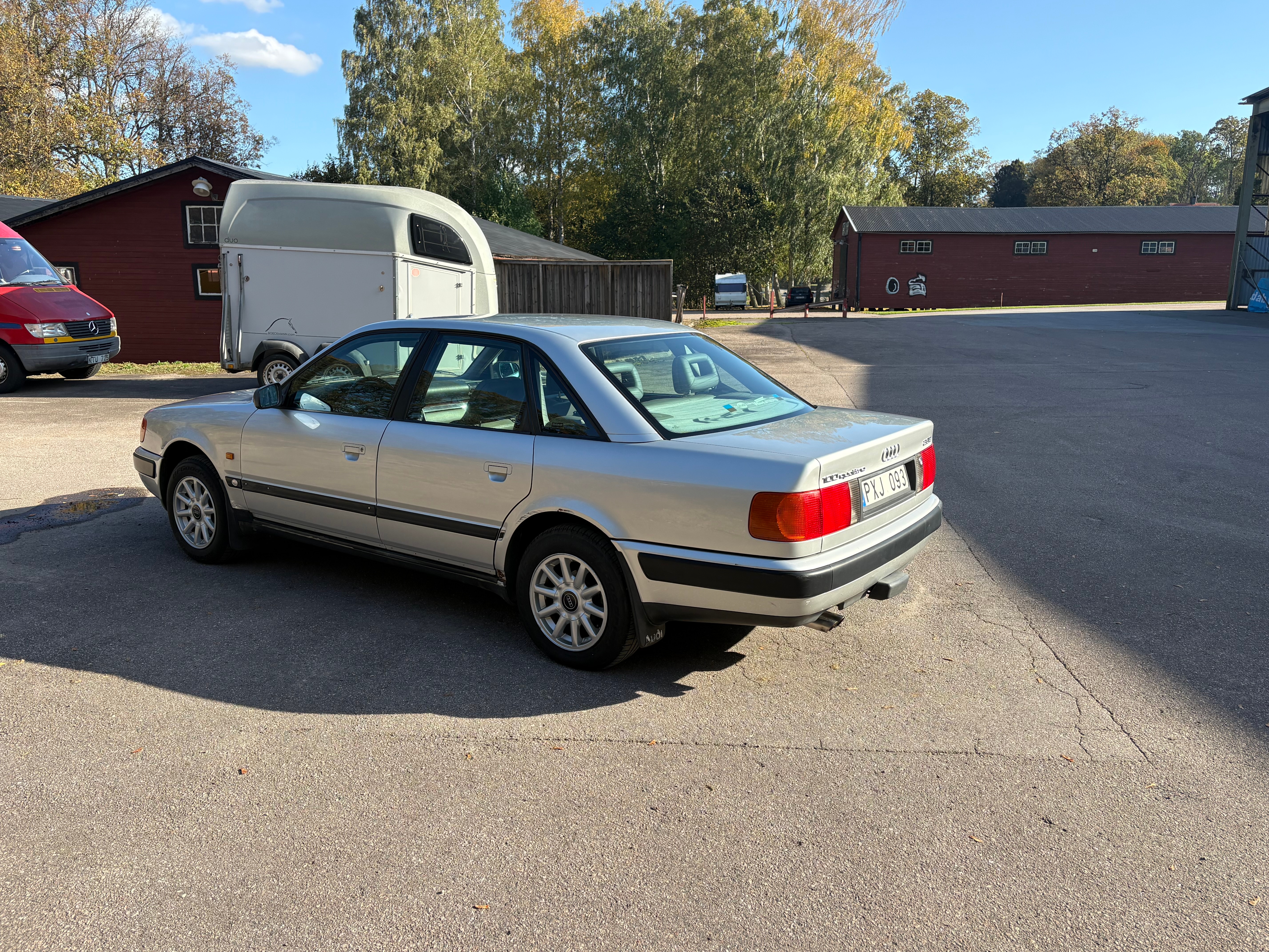Audi 100 2.6 V6 quattro Manuell 1994, bild 2/4