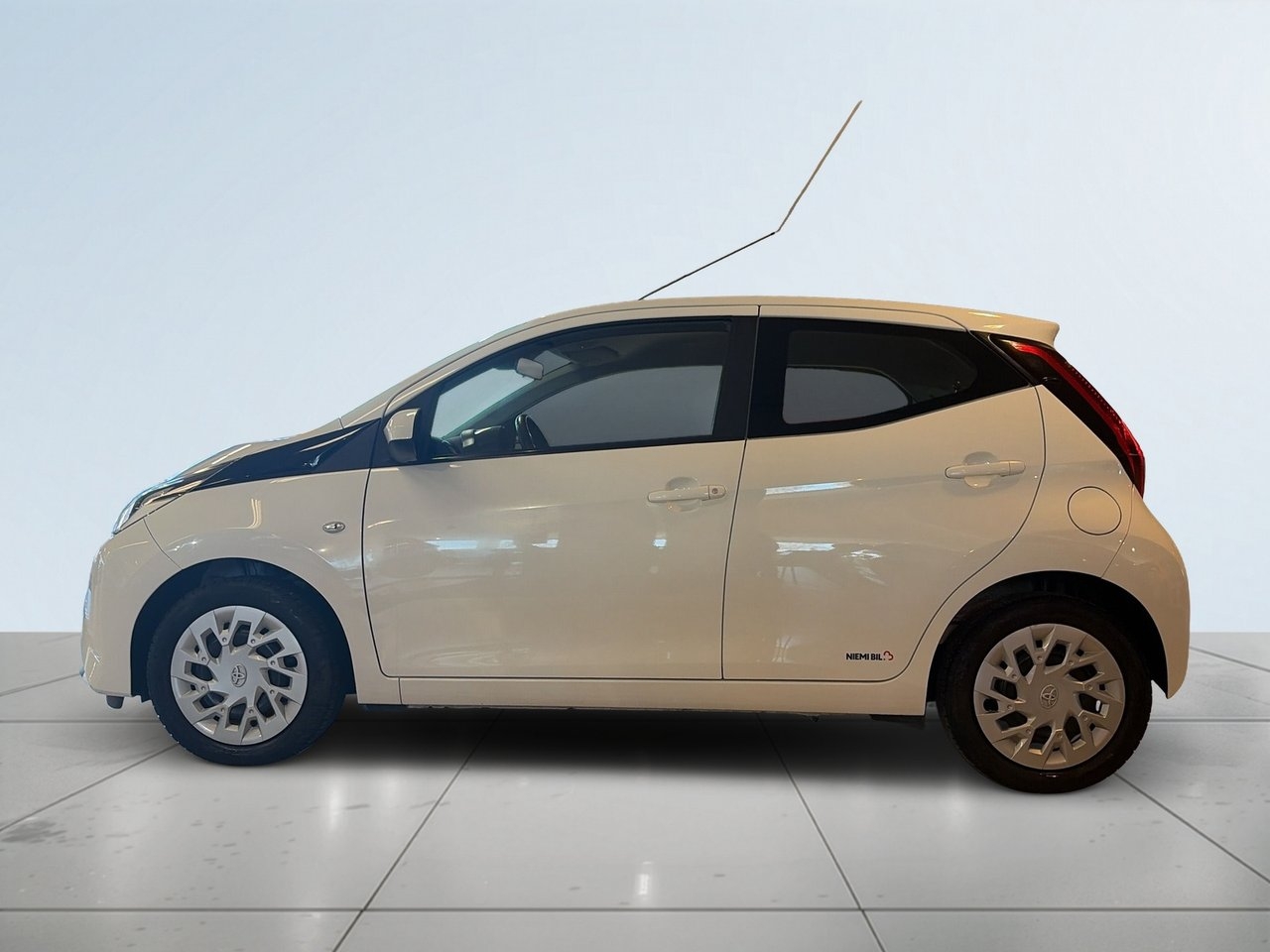 Toyota Aygo 2019, bild 4/10