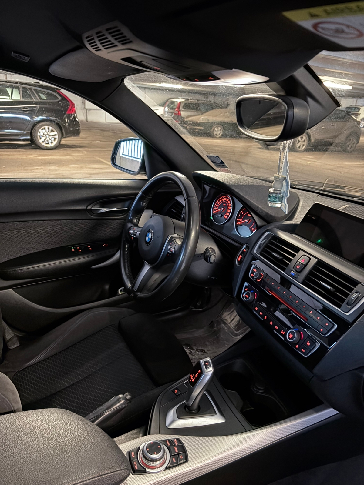 BMW 118 d 5-dörrars Steptronic 2017, bild 3/7