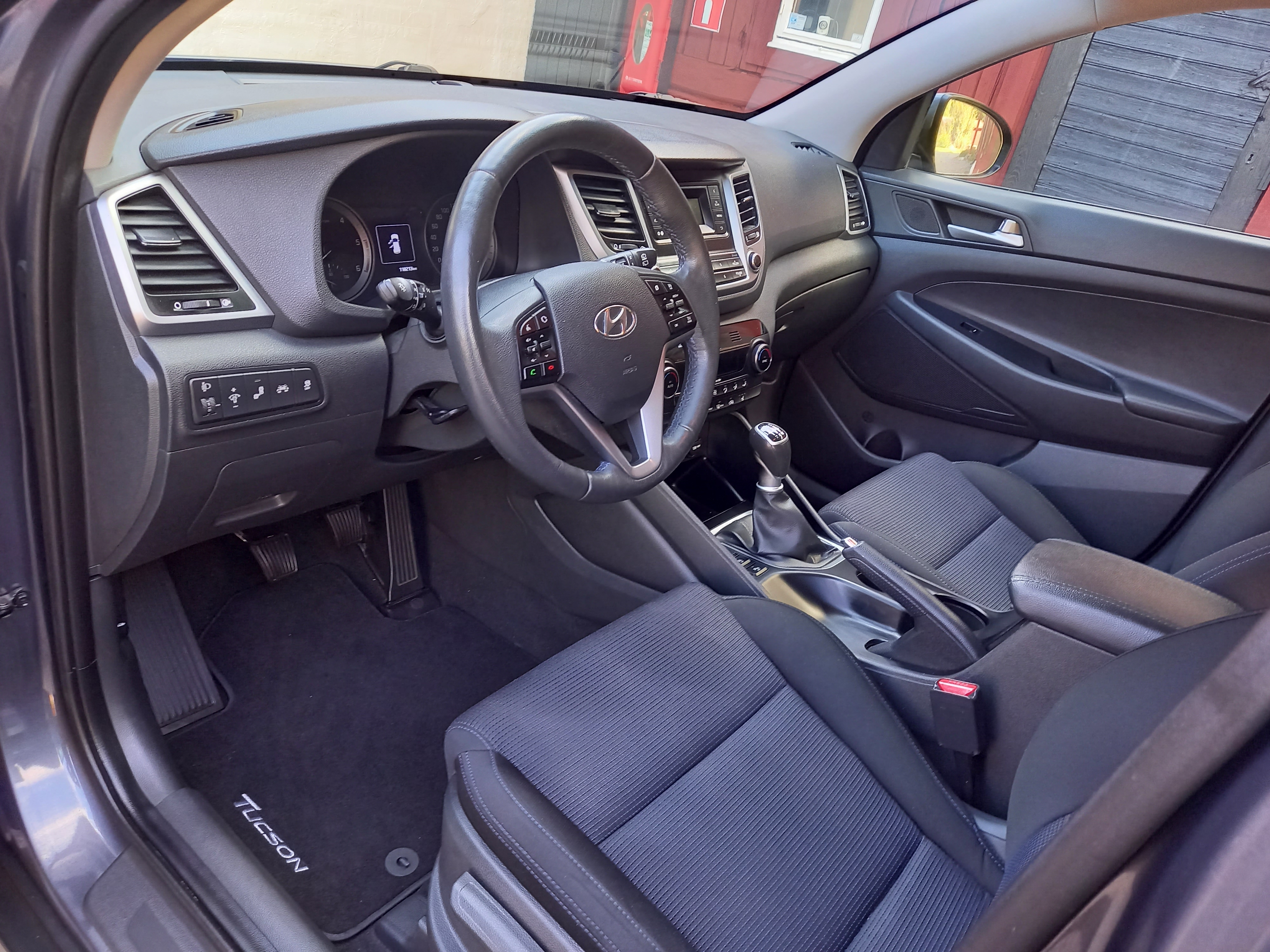 Hyundai Tucson 1.7 CRDi blue Manuell 2016, bild 7/7