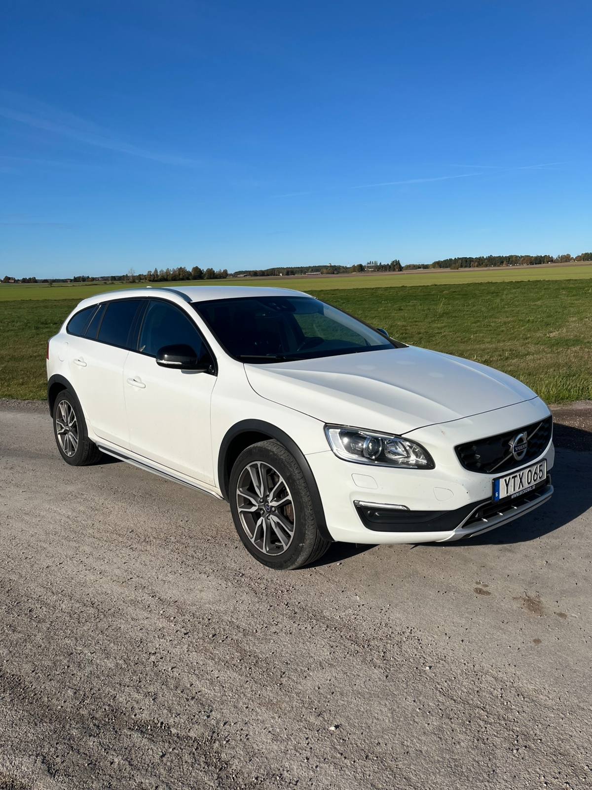 Volvo V60 Cross Country 2018, bild 3/10