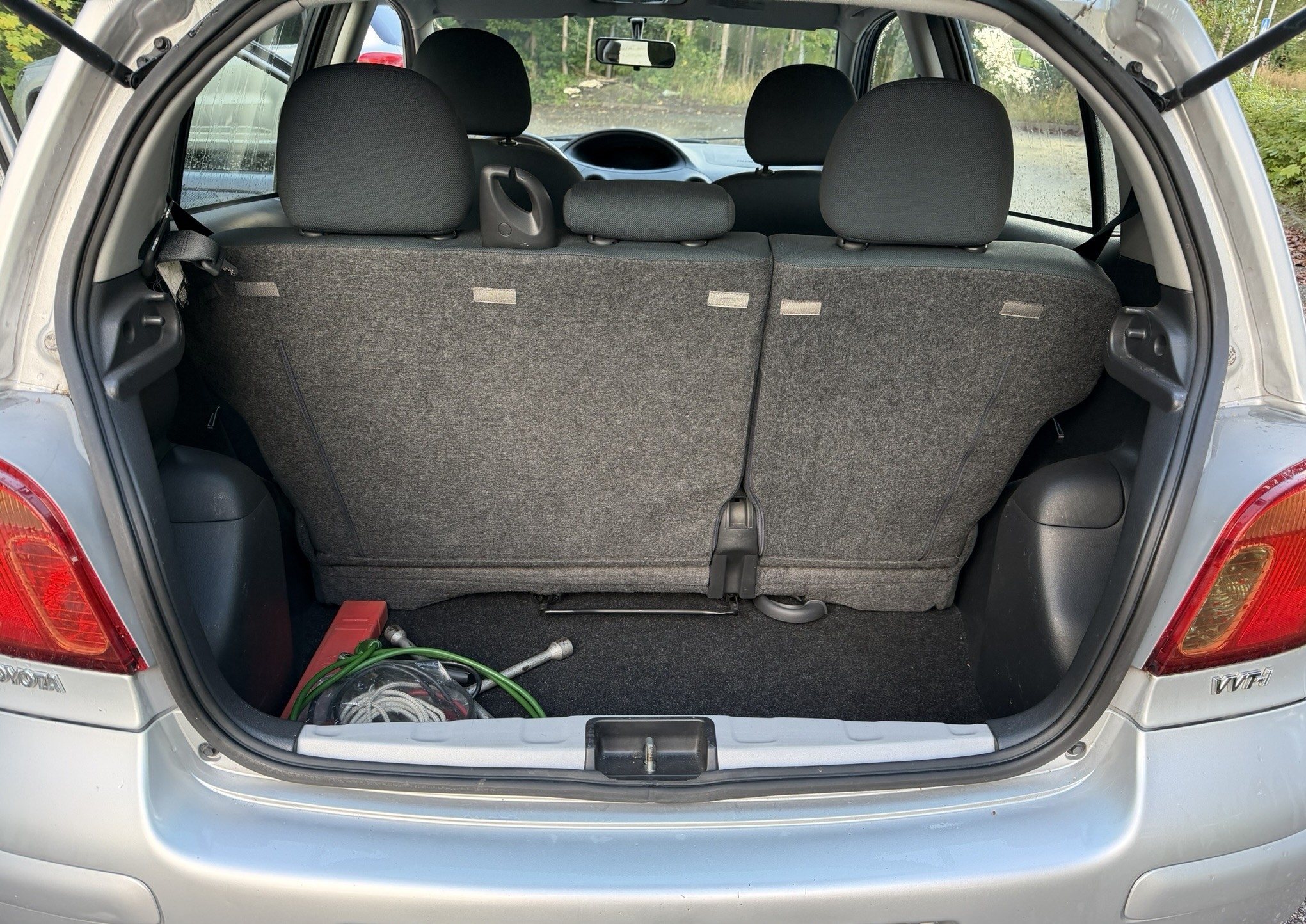 Toyota Yaris 5-dörrar 1.0 VVT-i Manuell 2005, bild 7/10
