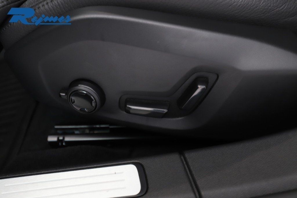 Volvo V60 T6 Plus Dark Nordic Edition 2025, bild 6/10