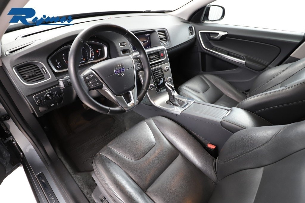 Volvo V60 Cross Country 2018, bild 5/10