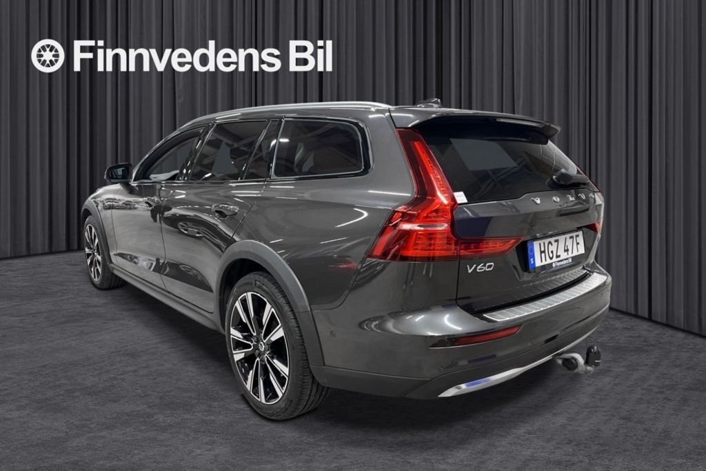 Volvo V60 Cross Country B4 Diesel Plus 2023, bild 5/22