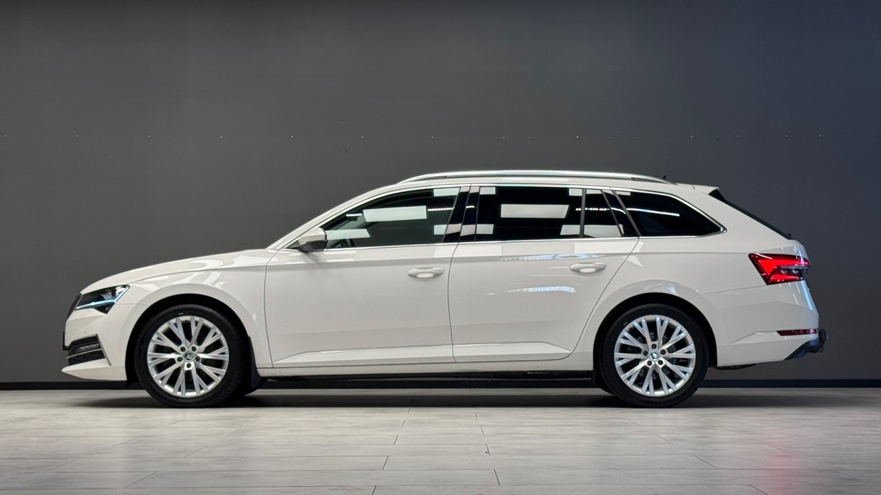 Skoda Superb 2021, bild 5/10
