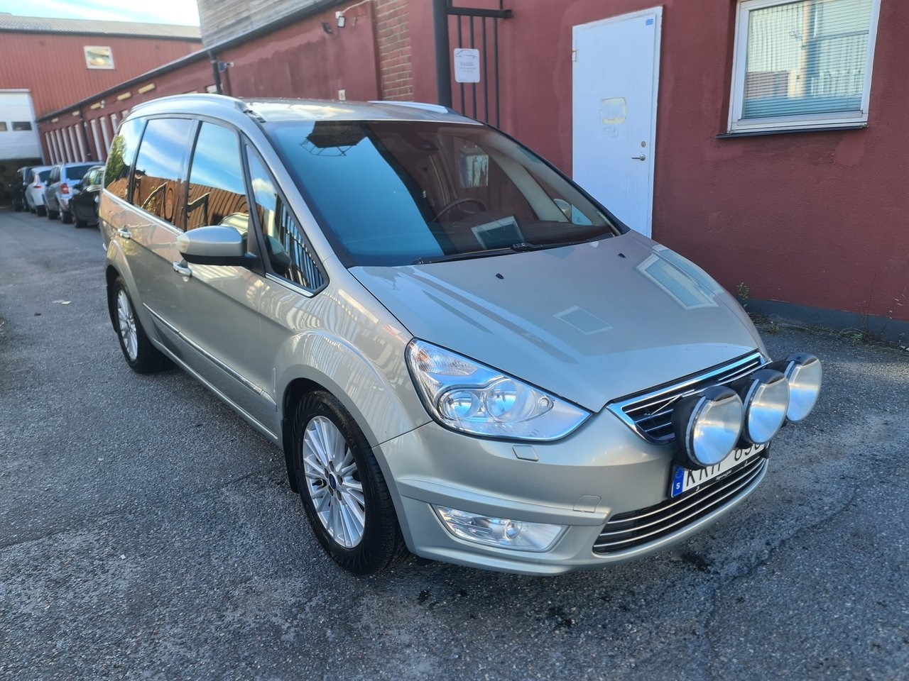 Ford Galaxy 2010, bild 2/10