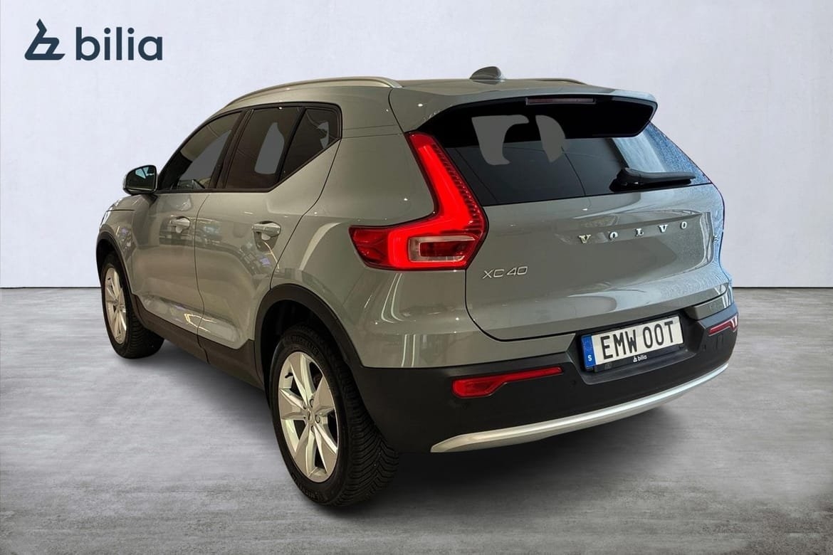 Volvo XC40 B4 Core 2024, bild 2/10