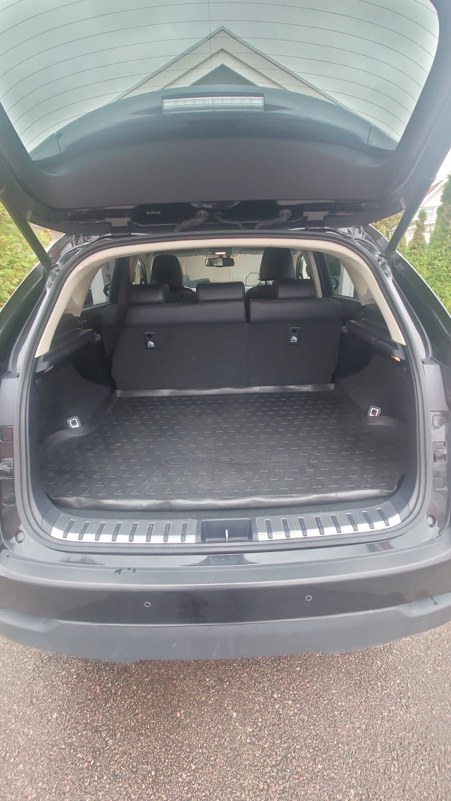 Lexus NX 300h AWD 2.5 AWD E-CVT 2016, bild 6/10