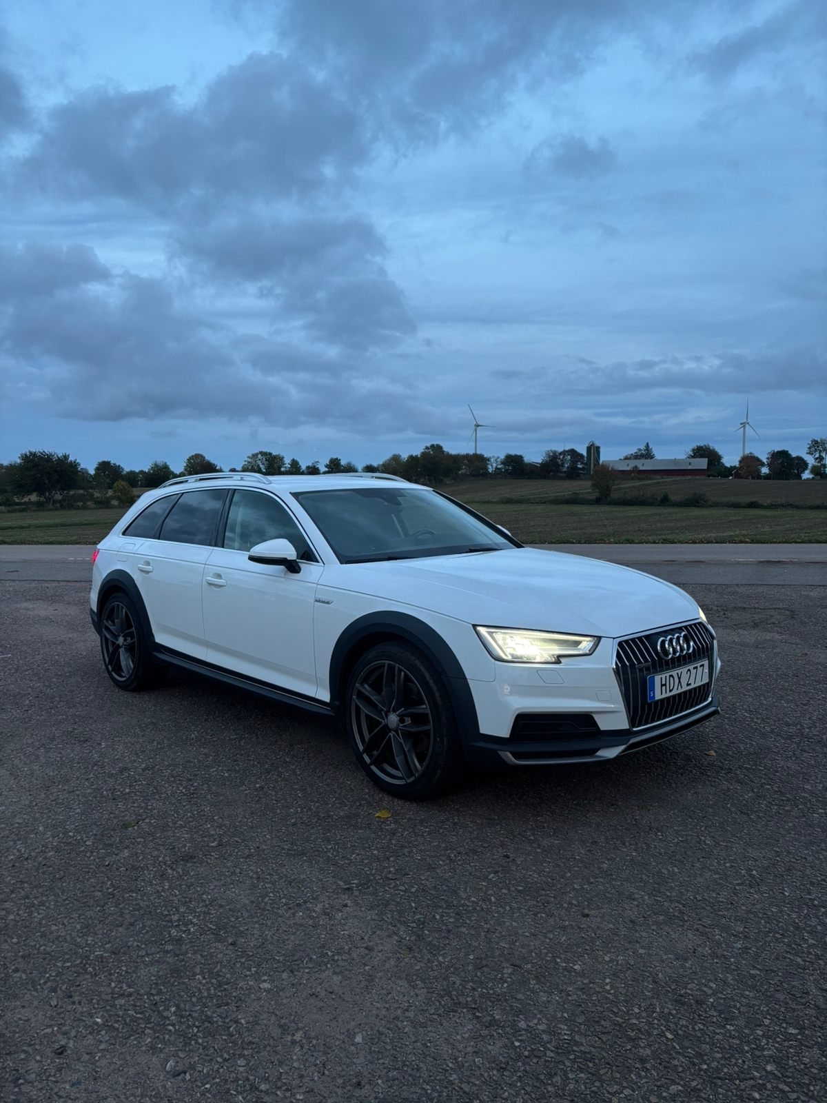 Audi A4 allroad 2017, bild 2/6