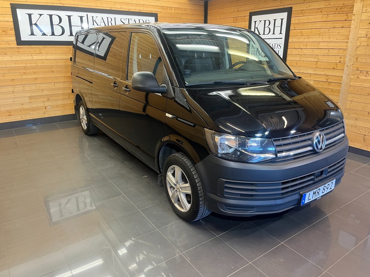 Volkswagen Transporter 2017, photo 7/10