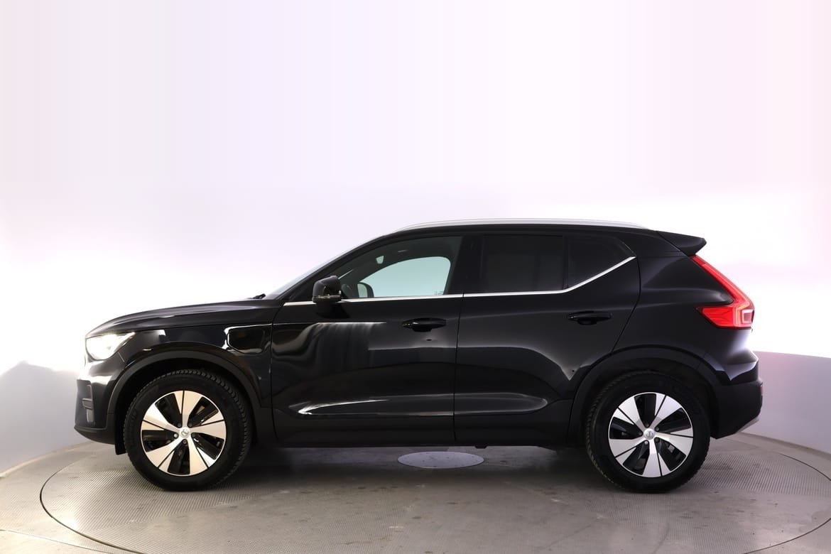 Volvo XC40 Recharge T4 Core Bright 2023, bild 2/10