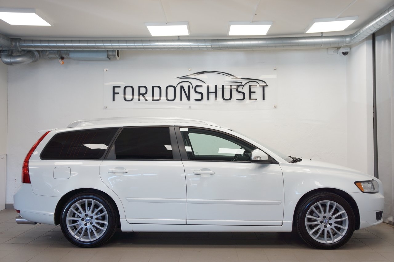 Volvo V50 T5 POLESTAR 250HK AUT SUMMUM 2011, bild 3/10