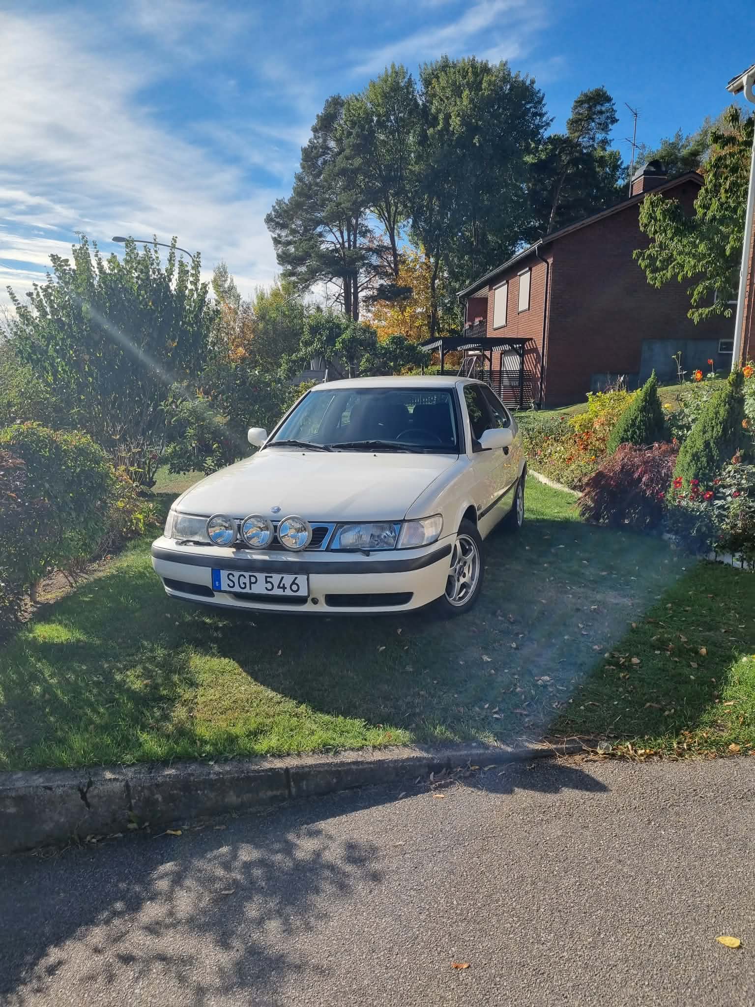 Saab 9-3 3-dörrar 2.0 T Manuell 2001, bild 2/9