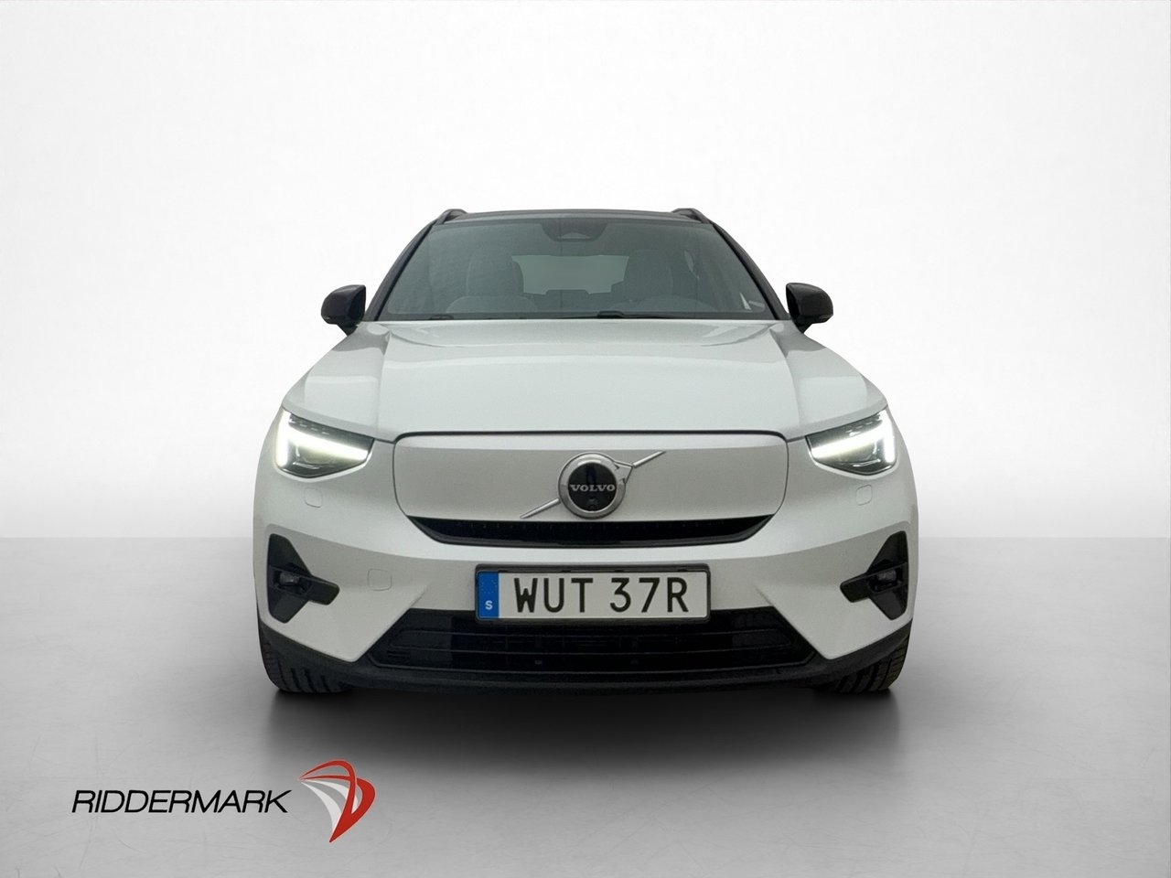 Volvo XC40 Ultimate 2023, photo 3/10