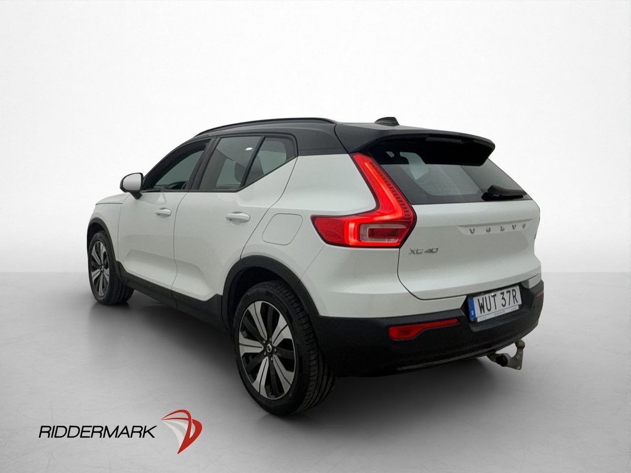 Volvo XC40 Ultimate 2023, photo 6/10