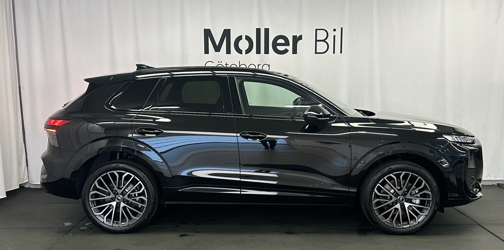 Audi Q3 e-hybrid S-line 272 hk 2027, bild 3/10