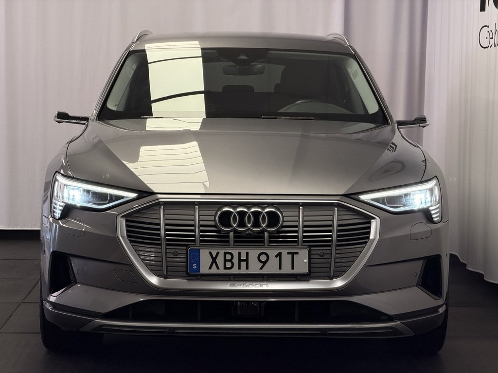 Audi e-tron 55 quattro 2019, bild 5/10
