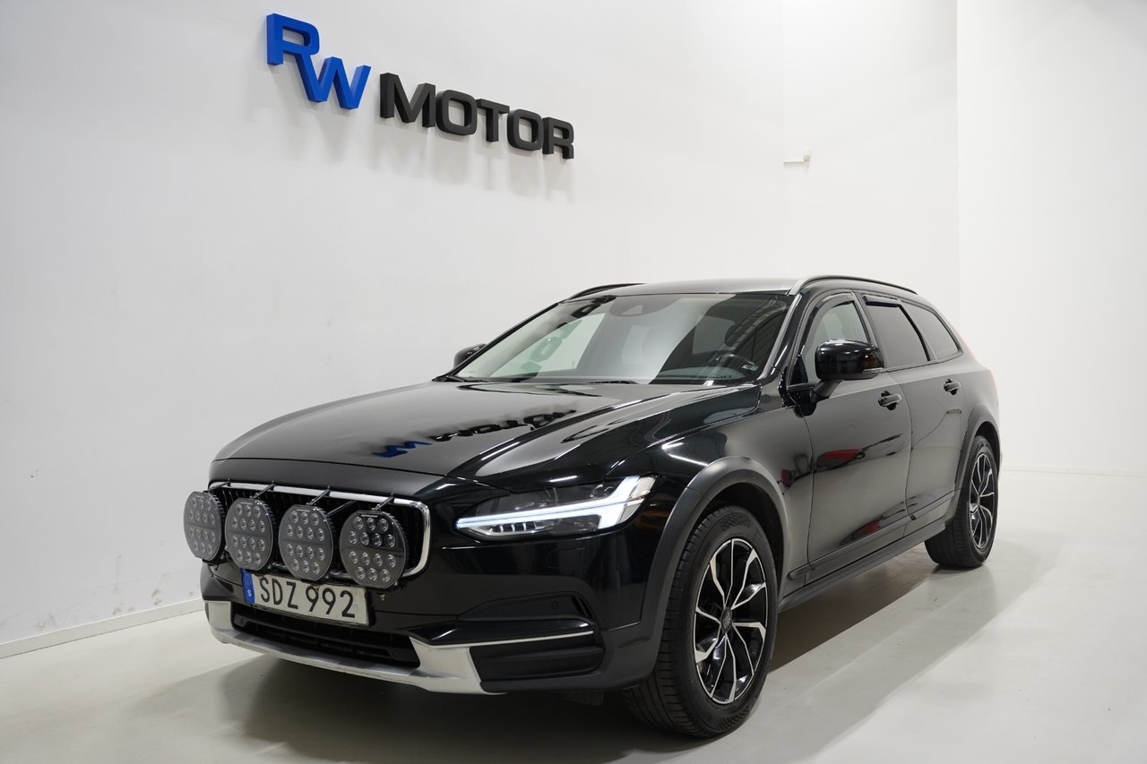 Volvo V90 Cross Country 2018, bild 2/10