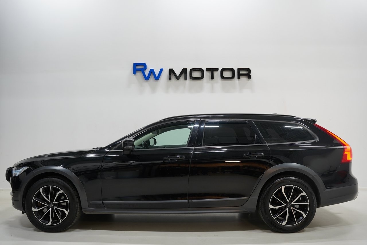 Volvo V90 Cross Country 2018, bild 3/10
