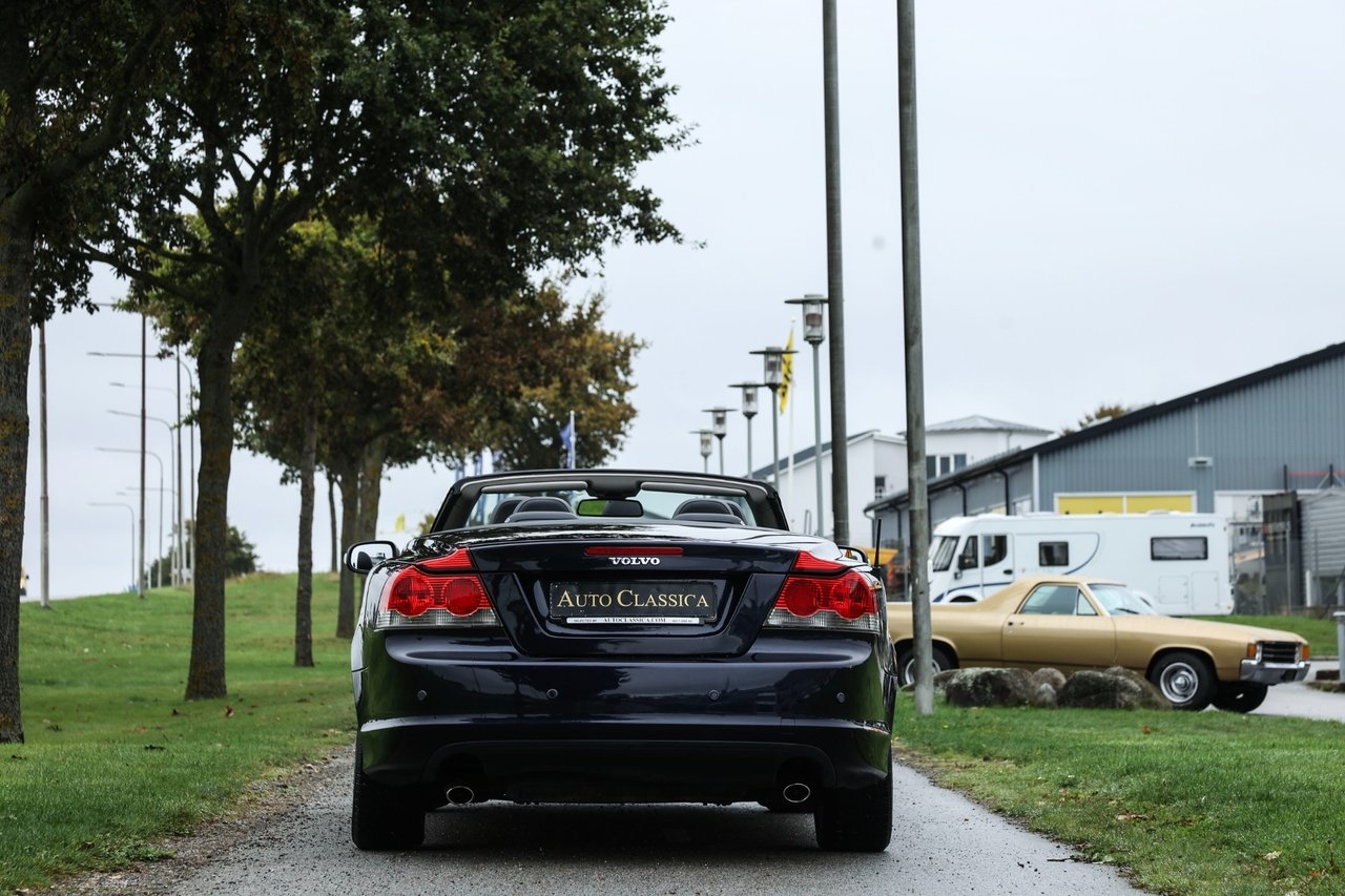 Volvo C70 D5 Geartronic Momentum 2008, bild 7/10