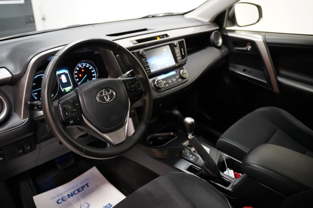 Toyota RAV4 Hybrid 2.5 Dual AWD Active 2017, bild 6/10