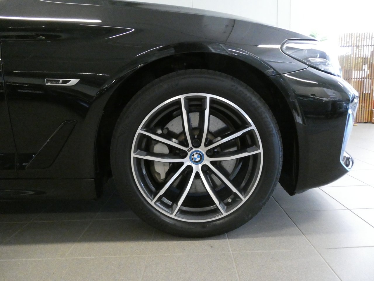BMW 530 e xDrive M Sport 2023, bild 6/10