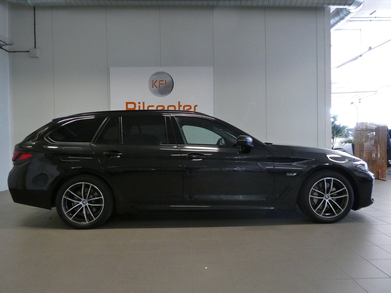 BMW 530 e xDrive M Sport 2023, bild 7/10