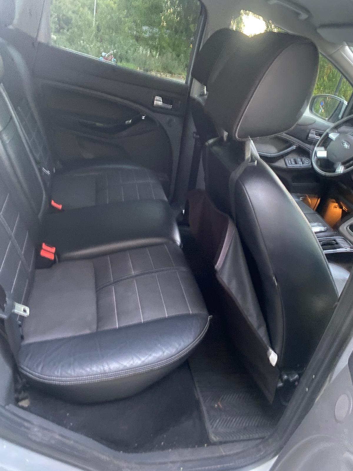 Ford Kuga 2.0 TDCi AWD Manuell 2012, bild 6/10