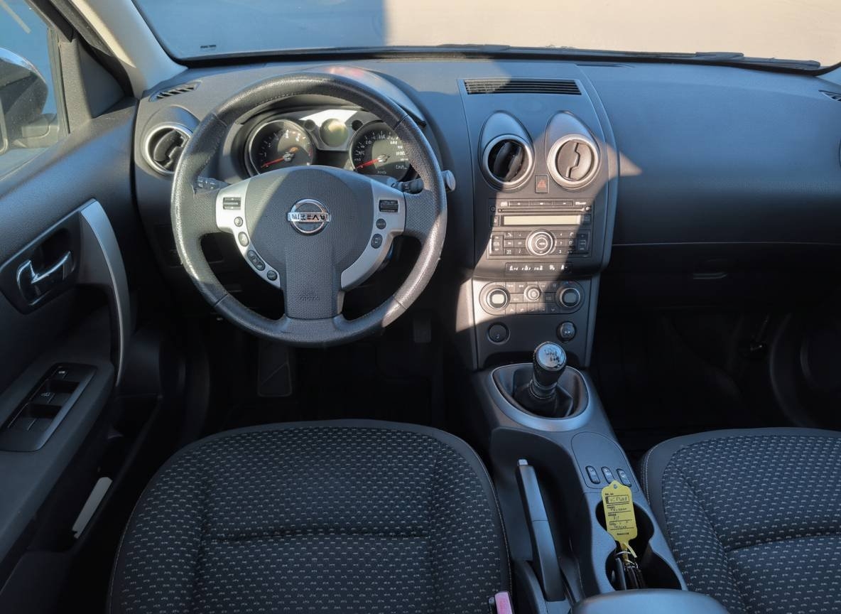 Nissan Qashqai 2.0 141hk 2007, bild 5/6