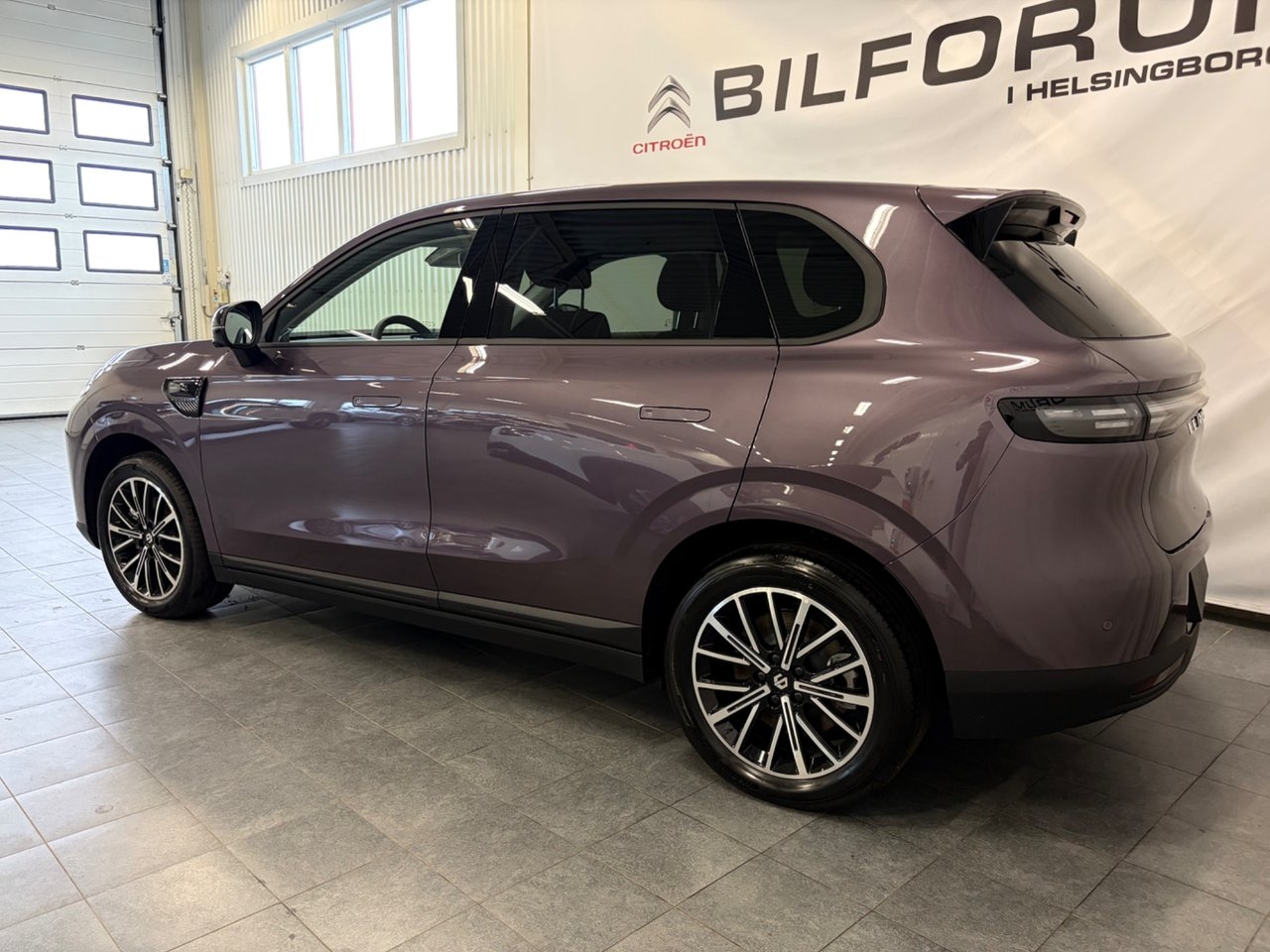 Leapmotor B10 DESIGN PROMAX 67.1 kWh 2026, bild 3/10
