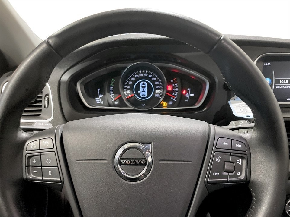 Volvo V40 Business T3 152hk P-SENSORER 2018, bild 7/10