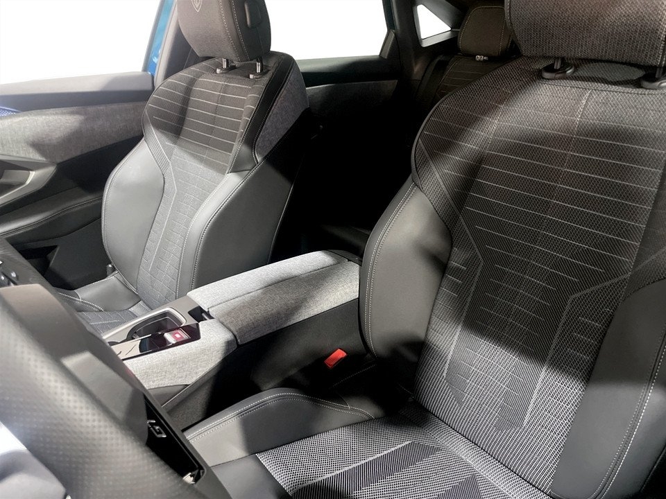 Peugeot 3008 GT Hybrid 145hk Aut 2025, bild 5/10