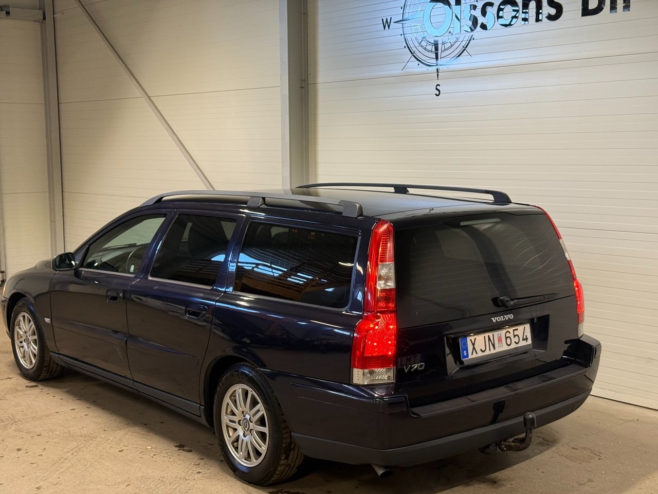 Volvo V70 2.4 Aut Drag Läder SoV-hjul 2006, bild 6/10