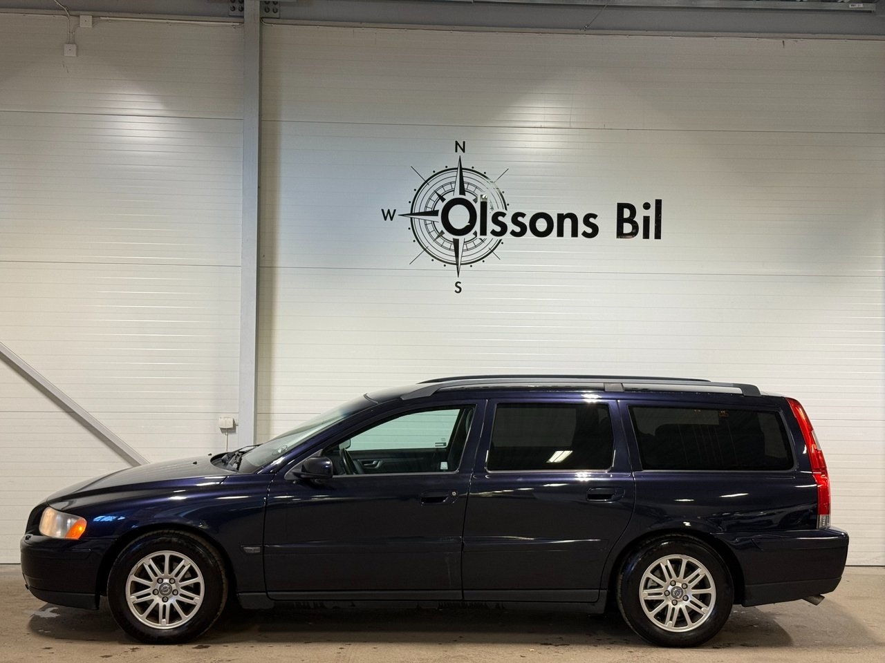 Volvo V70 2.4 Aut Drag Läder SoV-hjul 2006, bild 4/10