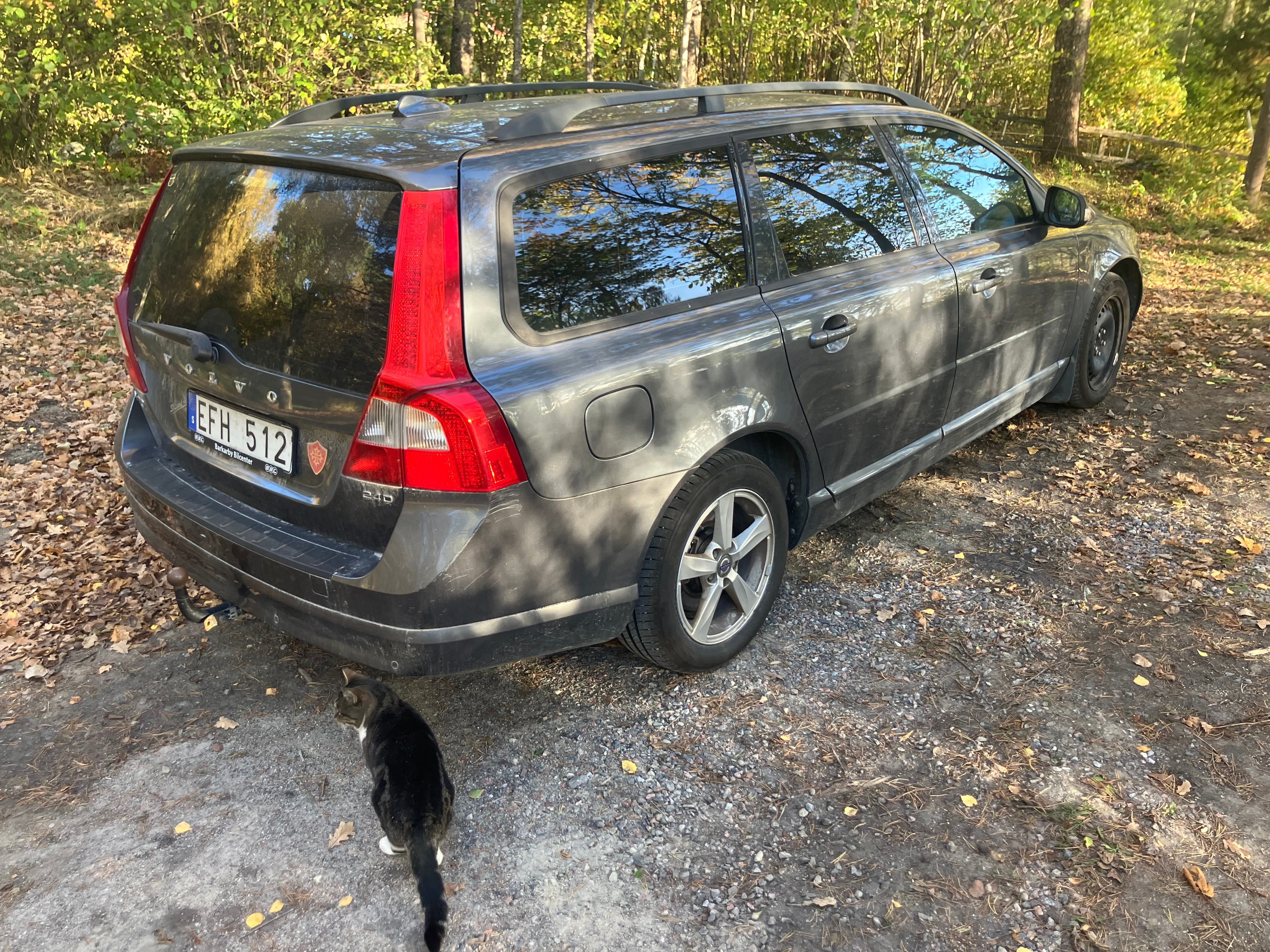 Volvo V70 2.4D Geartronic 2008, bild 2/5