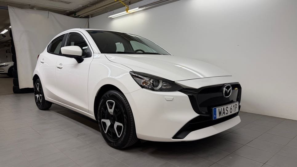 Mazda 2 1.5 90 hk, 6 aut, Centre-line 2023, bild 2/10
