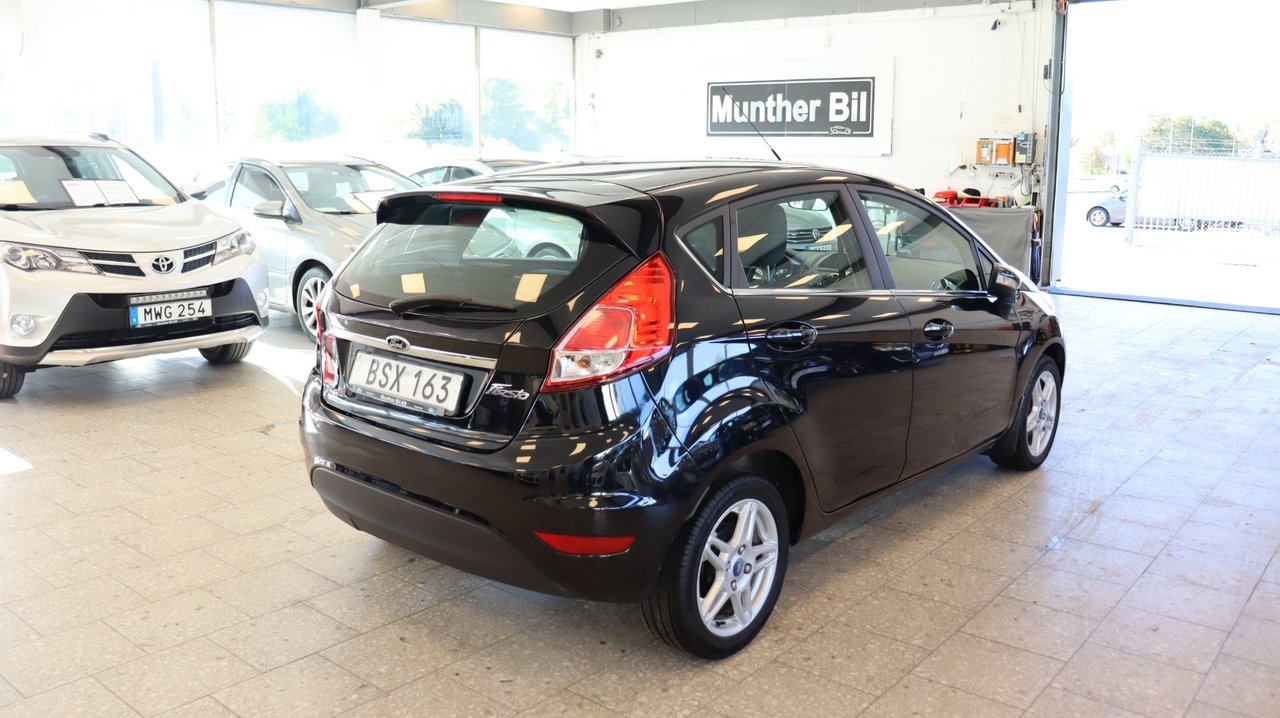 Ford Fiesta 2014, bild 5/10